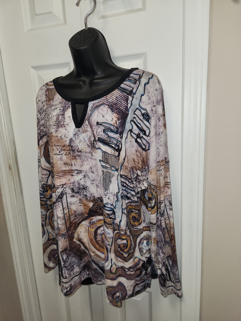 🍉Dolcezza Abstract Swirl Long-Sleeve Tunic